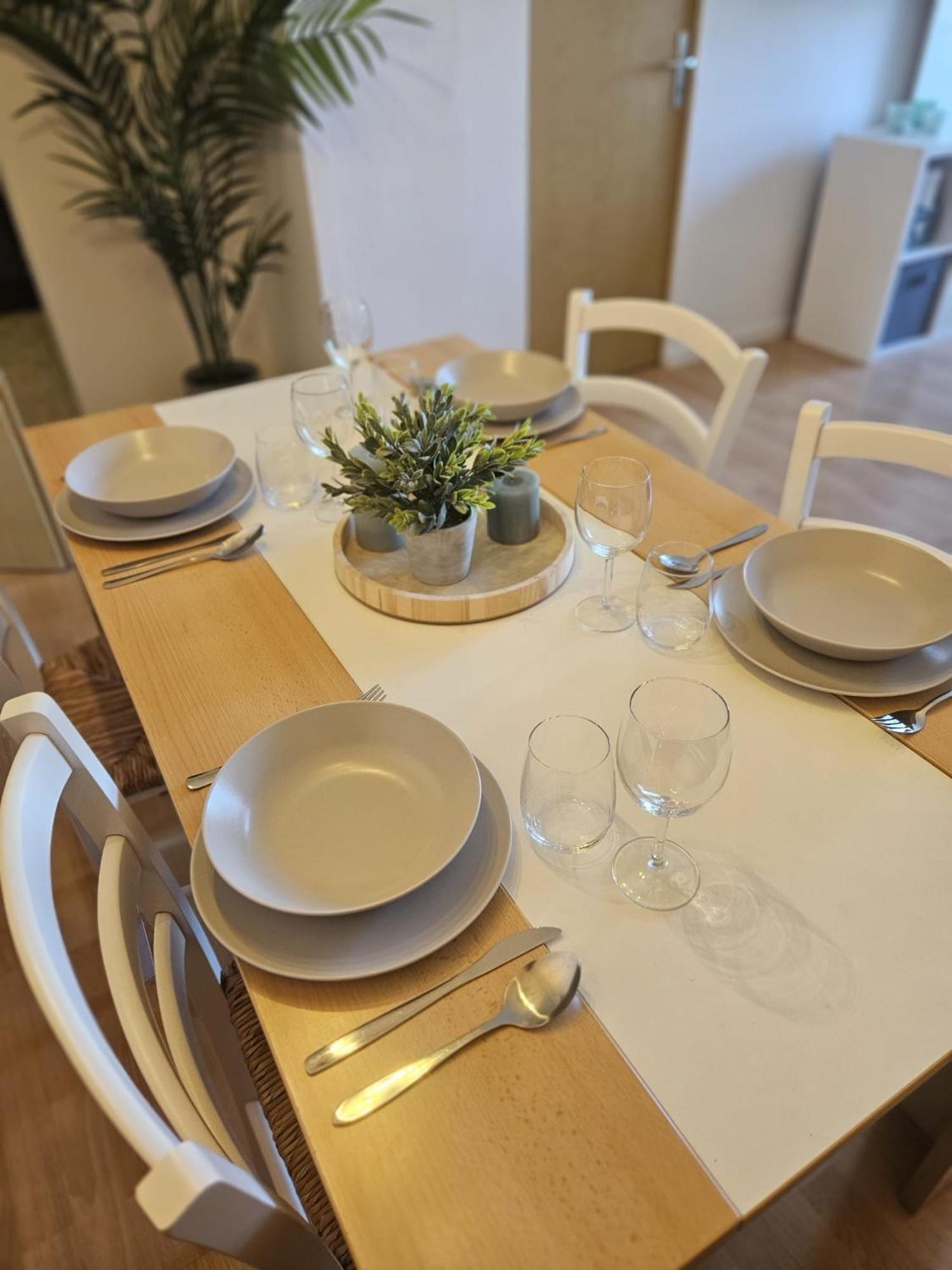Schoene Ferienwohnung Ueber Den Daechern Von Plauen Bagian luar foto